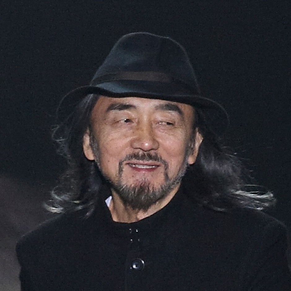Yohji Yamamoto Japanese designed mens fashion GATE