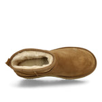 UGG  W Classic Ultra Mini Platform Chestnut Boots 1135092-CHE Detail View 5 | GATE

