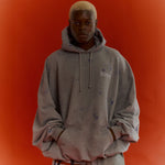 VETEMENTS Scribbled Hoodie Grey Detail view 2 | Gate