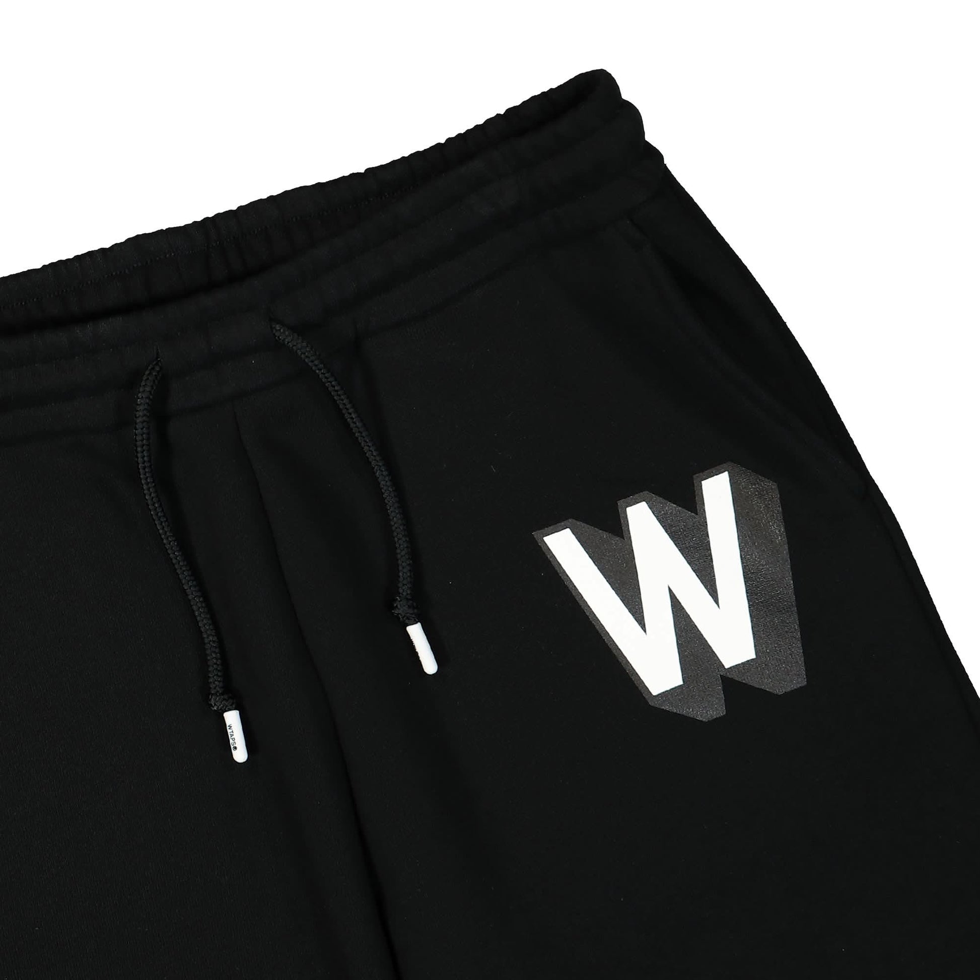 WTAPS Academy / Trousers / Cotton. Black Eyes Black Detail view 4 | Gate