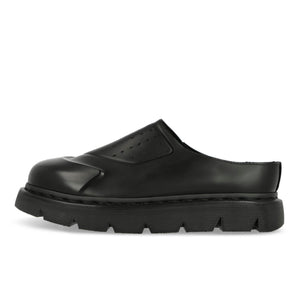 Dr. Martens Vent Xx02 Mule Black Slides Detail view 1 | Gate