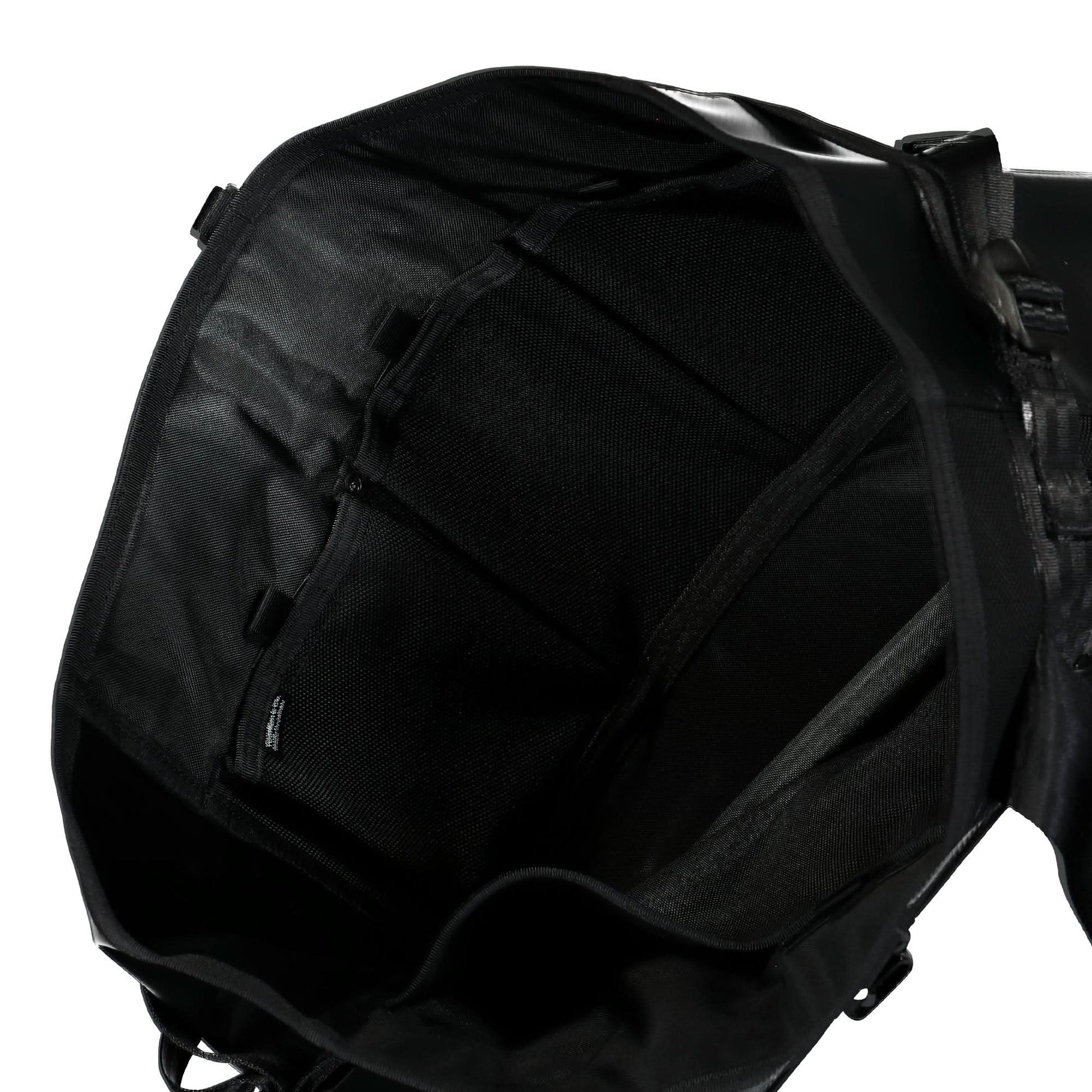 Porter-Yoshida & Co. Heat Tote Bag Black Detail view 8 | Gate