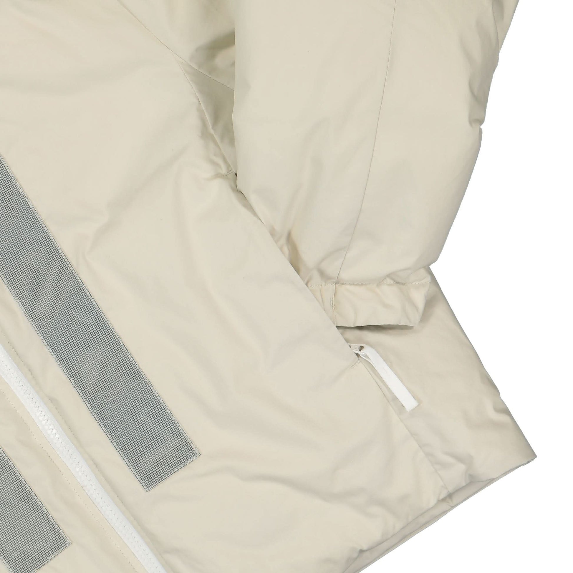Stone Island Marina Rubber Wax Poplin Down Puffer Jacket Beige Detail view 4 | Gate