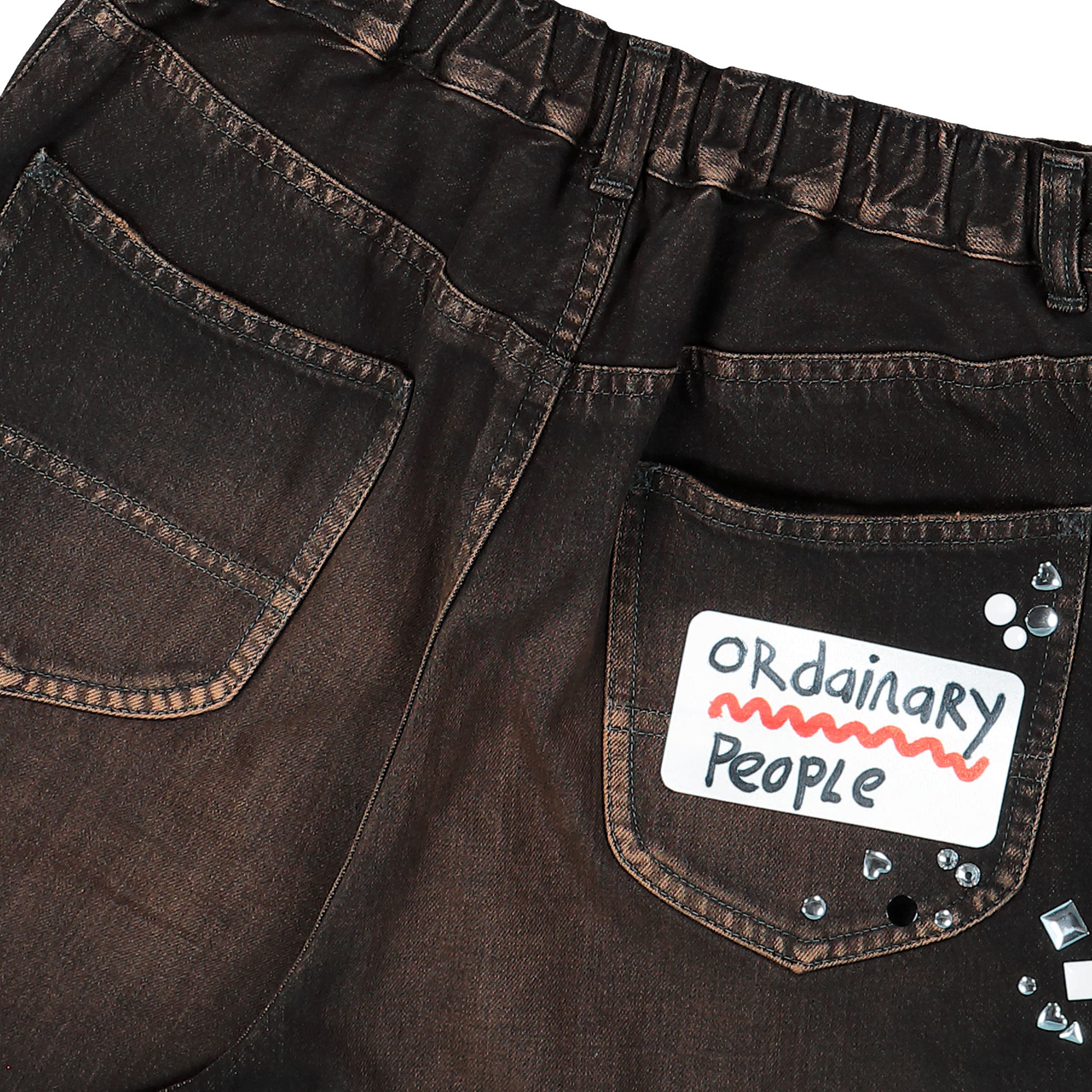 Maison Mihara Yasuhiro Denim Jeans With Sticker Black Denim A16PT025 Detail View 5 | GATE
