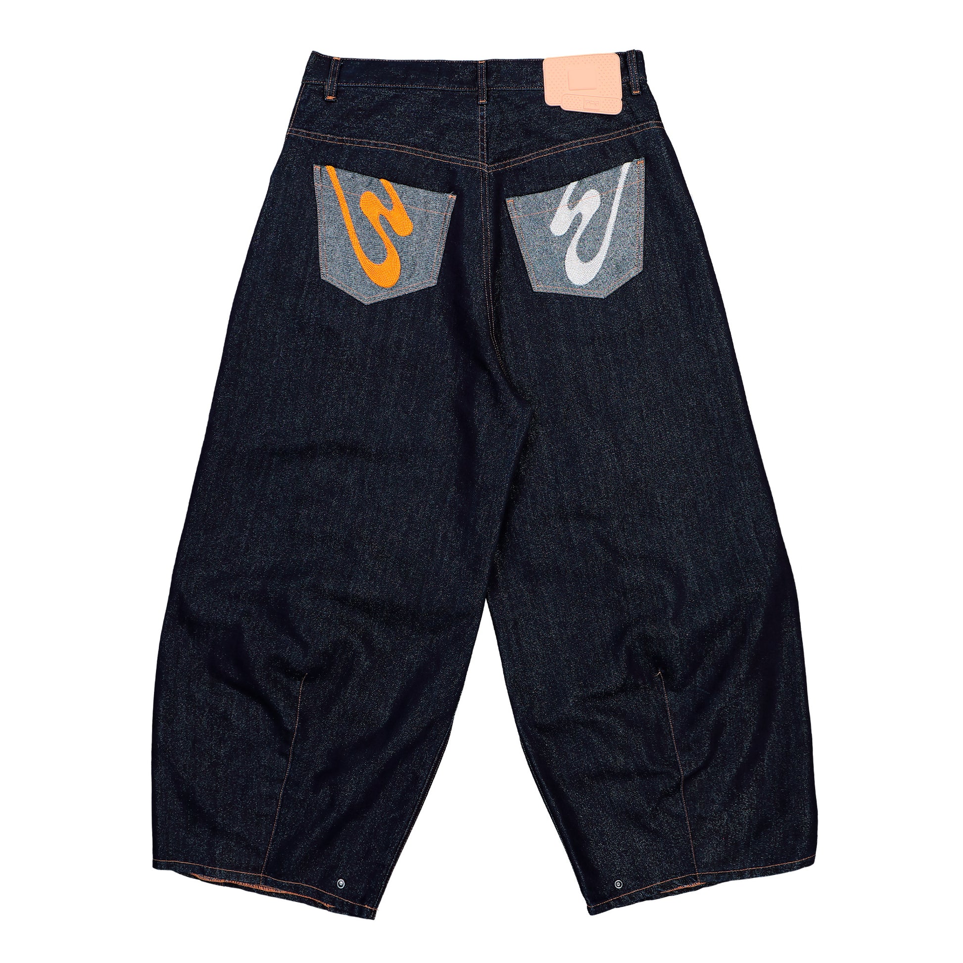 PDF Leggenda Pant Silve Denim DFM03020DF201SILVE Detail View 2 | GATE
