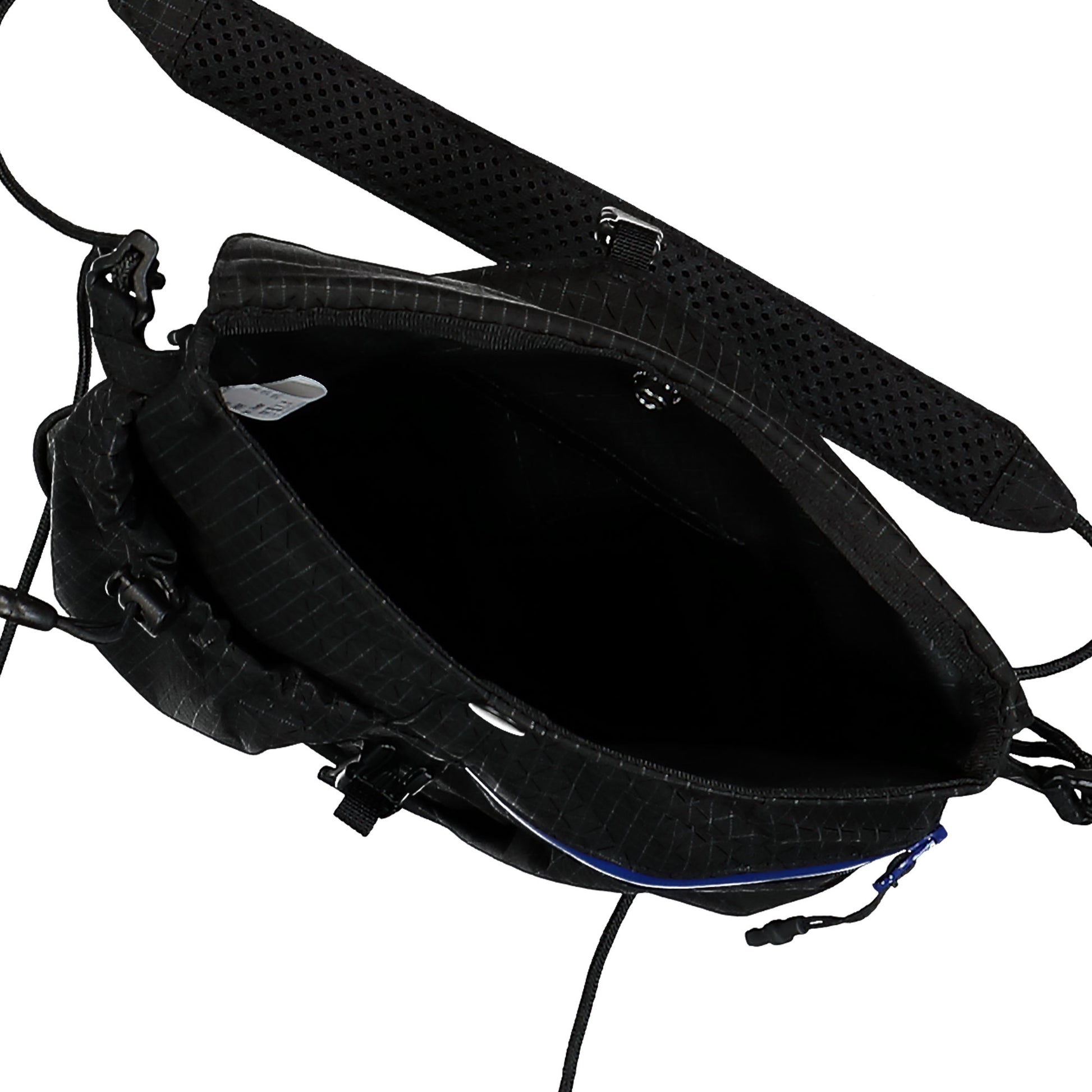 Études Studio Cayl Crossbody Bag Black Detail view 7 | Gate