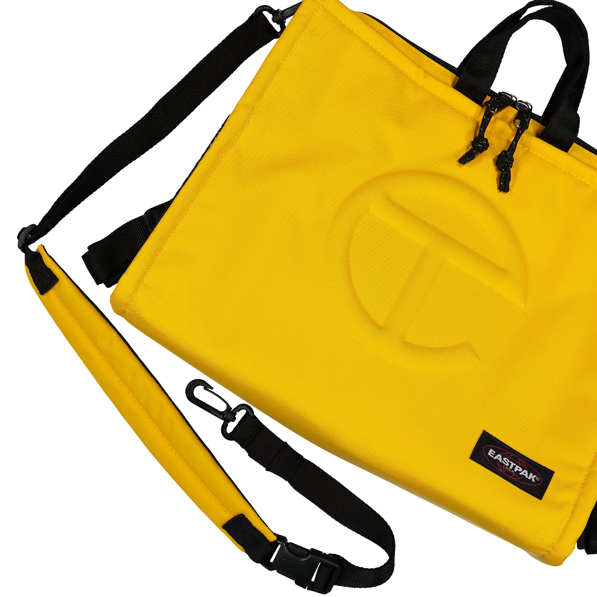 Telfar x Eastpak Shopper M Yellow Shopper EK0A5BBF Detail View 5 | GATE
