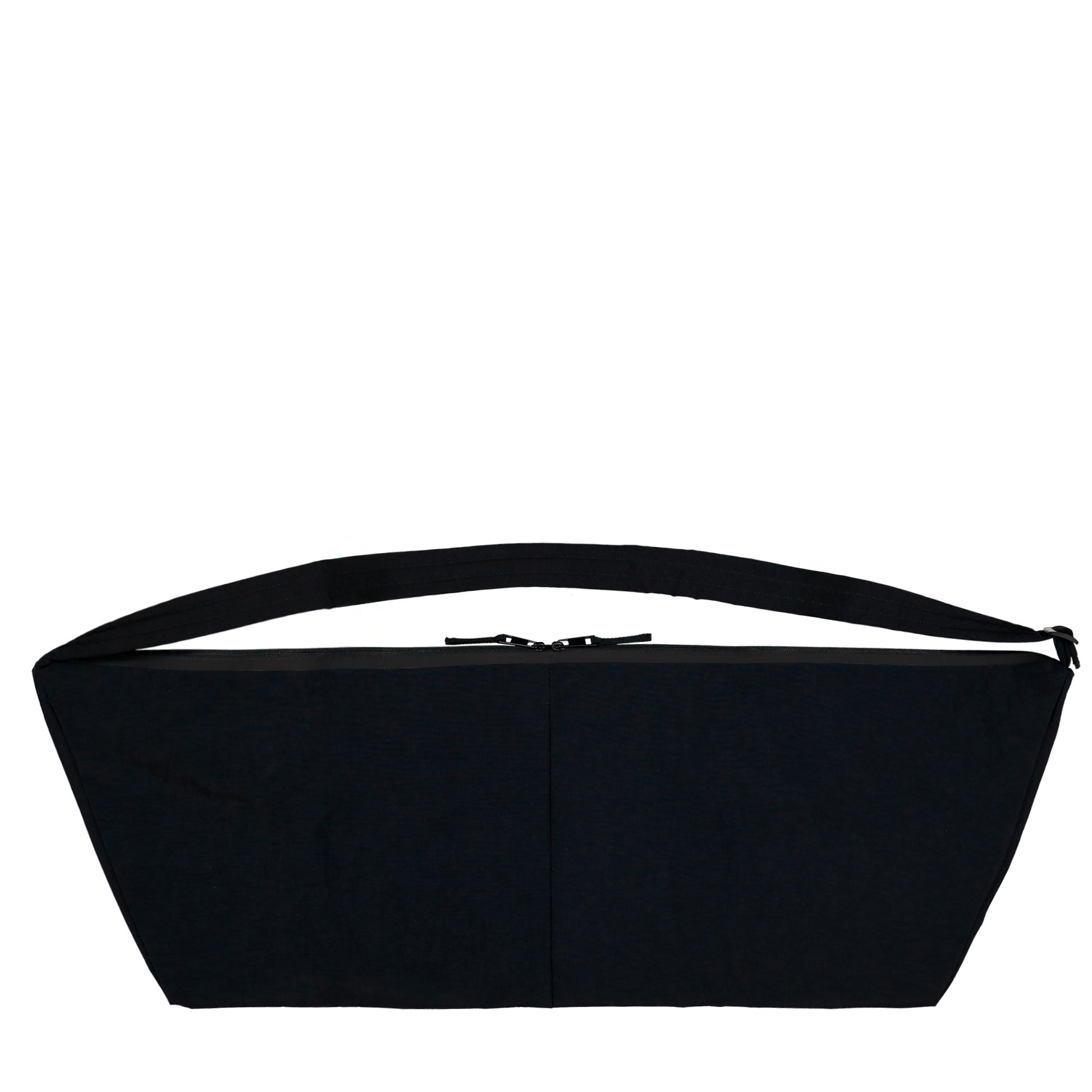 Fear Of God x Eastpak Essentials Shell Bag L Off-Black Shoulder Bag EK0A5BPGJ0E1 Detail View 2 | GATE
