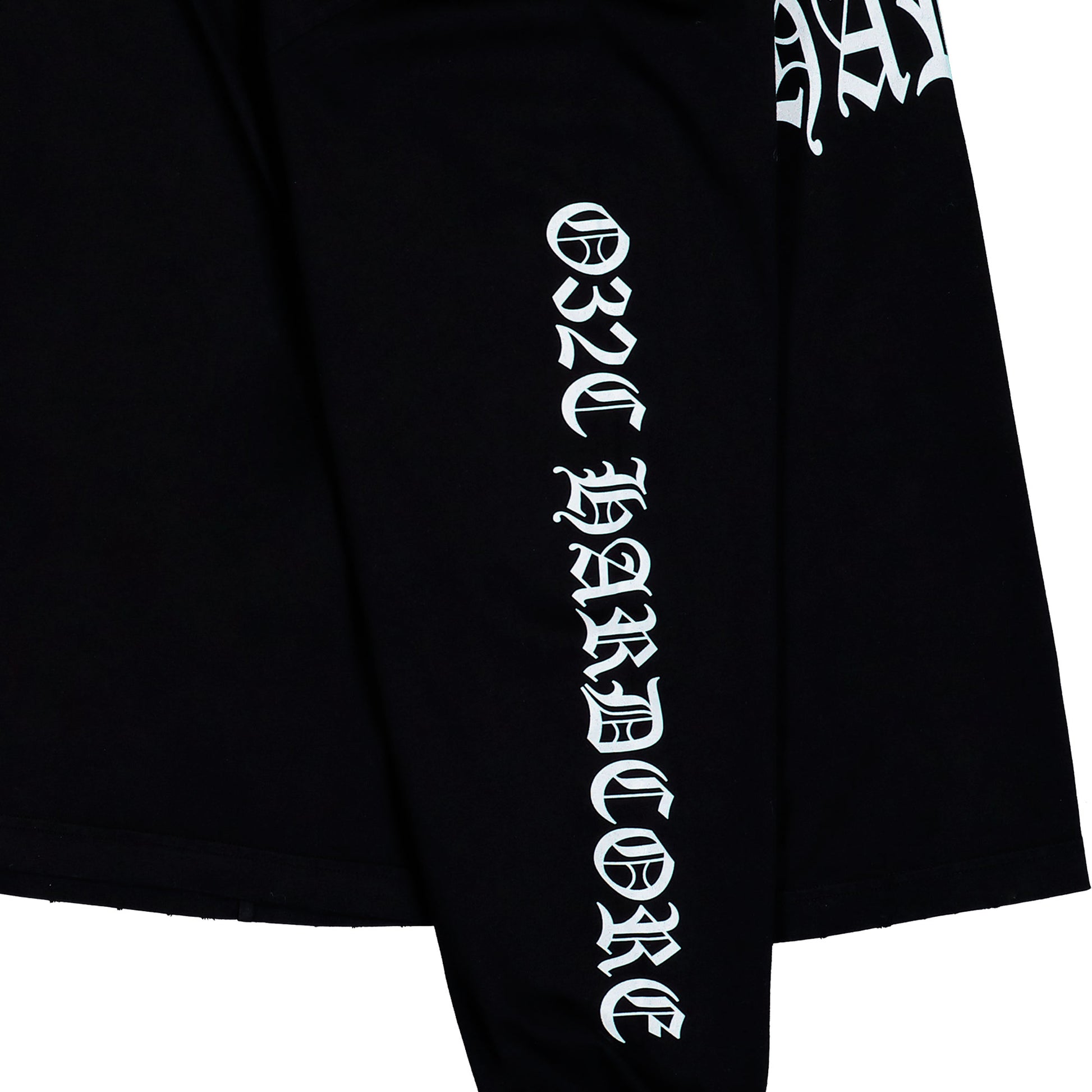 032c Hardcore Since 2001 Longsleeve Washed Black Longsleeves F25-URC-0251-050 Detail View 1 | Overkill
