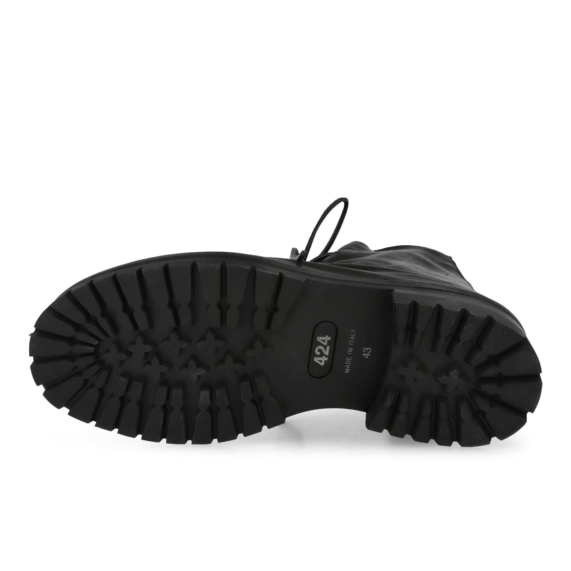 424 Laced Up Marathon Boot Black Boots FFF5MQ54AP PE001 999 / Black Detail View 6 | GATE
