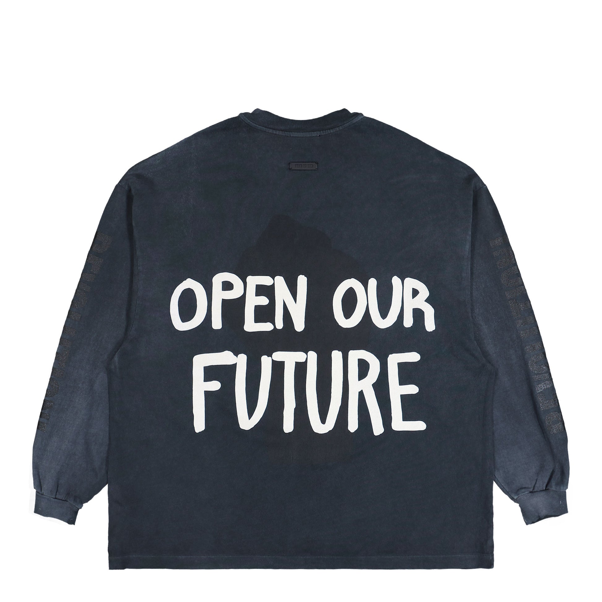 Fear Of God Relaxed Future LS Tee Black Longsleeves FG25FW10-10403HWJUS Detail View 2 | GATE