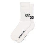 032c Optimism Pessimism Socks White Socks FW21-A-1011 Detail View 2 | GATE

