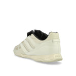 Y-3 Predator Precision Beige / Cream White Sneaker HP4657 Detail View 3 | GATE
