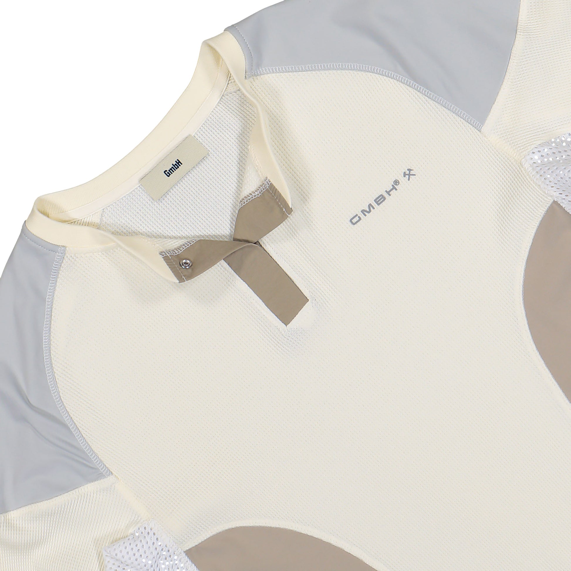 Gmbh Colour Blocked Henley Shirt Off White Longsleeves Imar Detail View 3 | GATE
