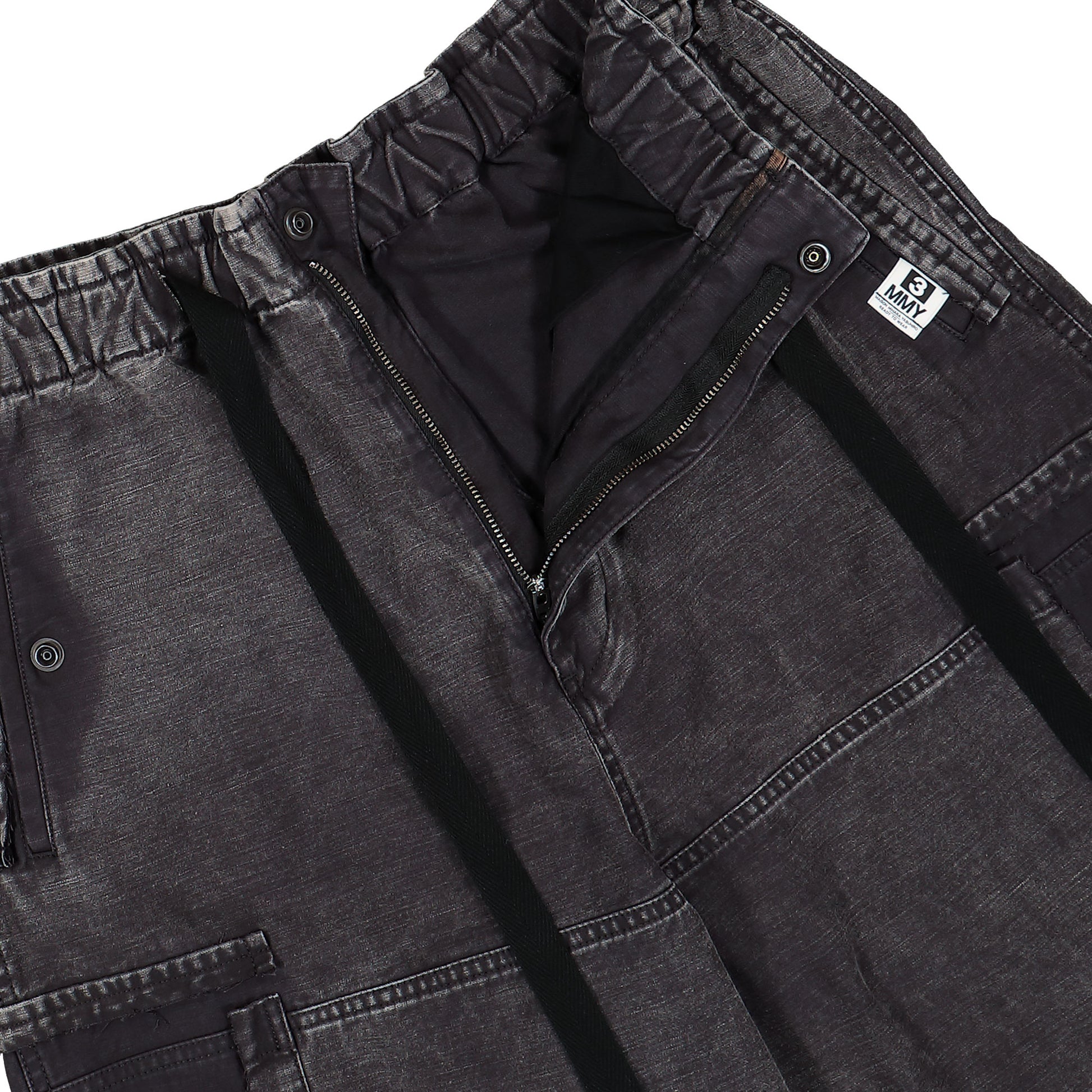 Maison Mihara Yasuhiro Cotton Satin Cargo Trousers Black Detail view 5 | Gate