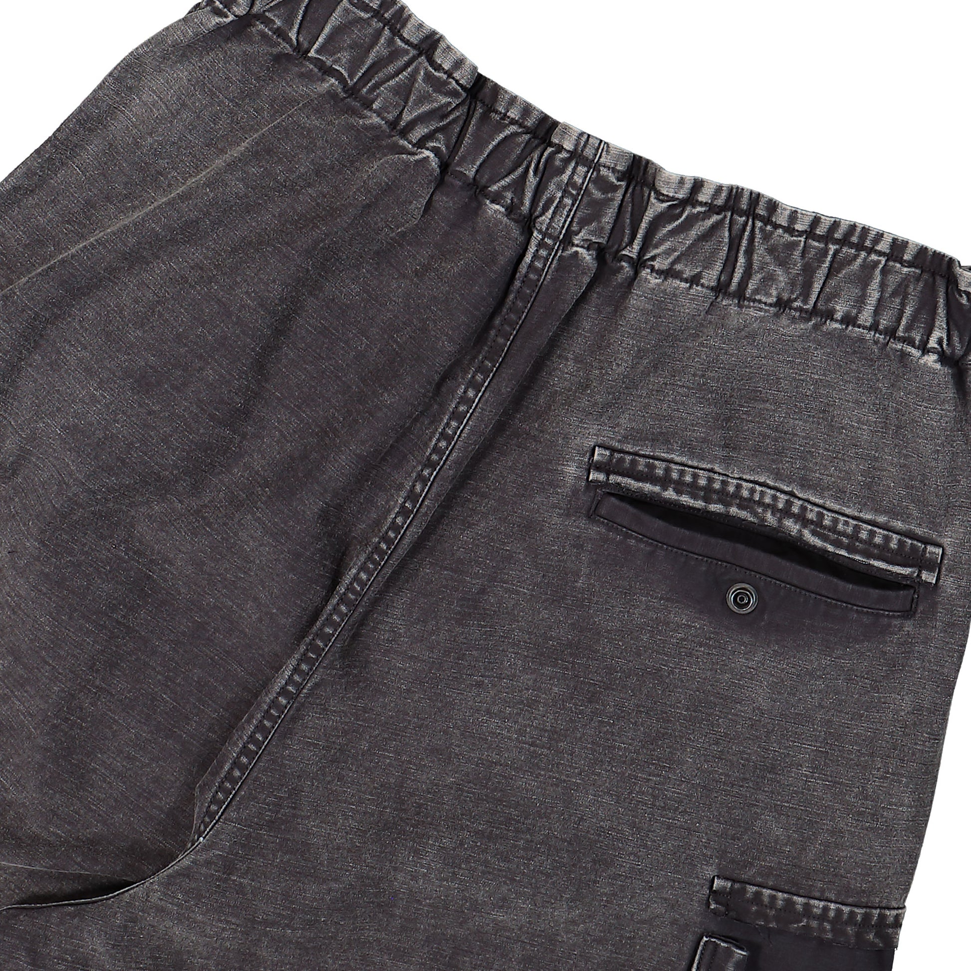 Maison Mihara Yasuhiro Cotton Satin Cargo Trousers Black Detail view 6 | Gate