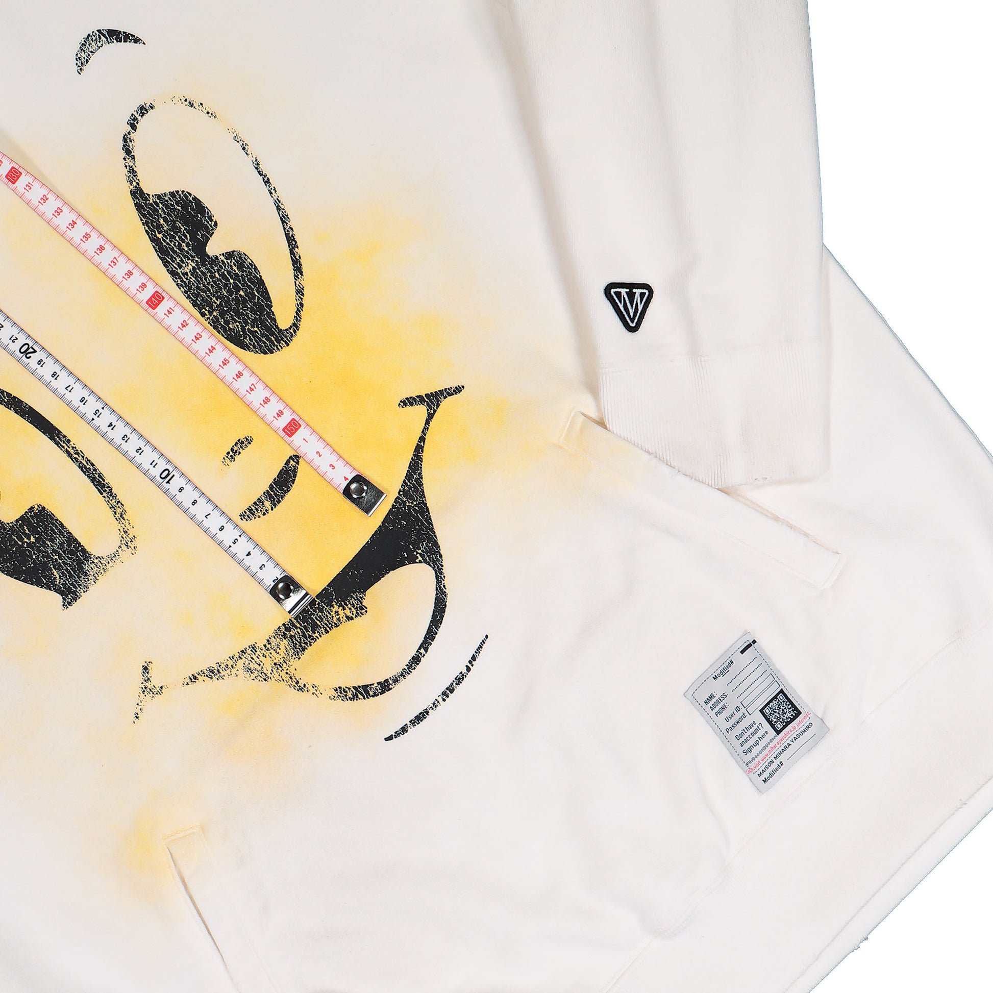 Maison Mihara Yasuhiro Happy Face Printed Distressed Hoodie White Hoodies J15HD731  Detail View 4 | GATE
