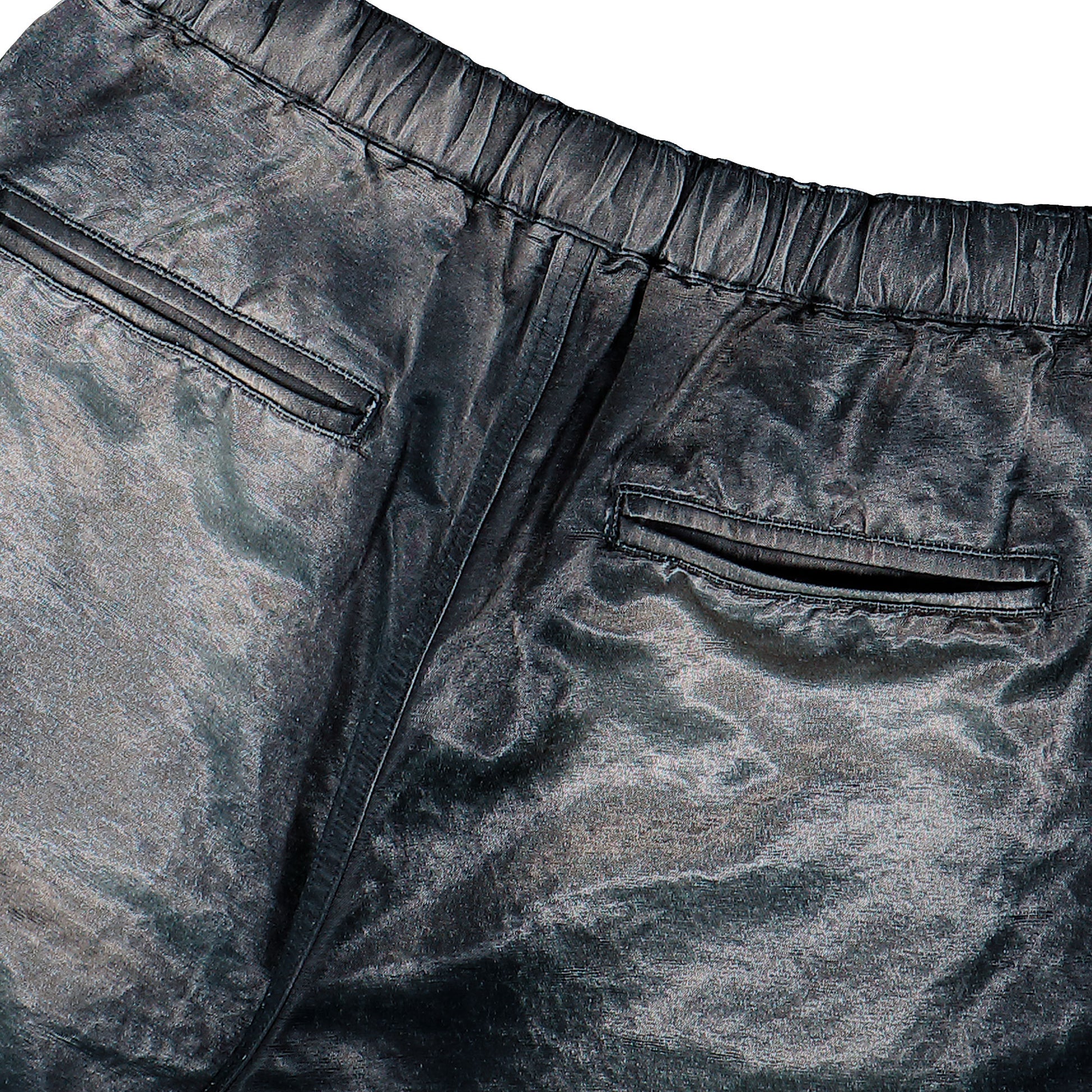 Maison Mihara Yasuhiro Sun Faded Satin Shorts Black Shorts J16PT142 Detail View 5 | GATE
