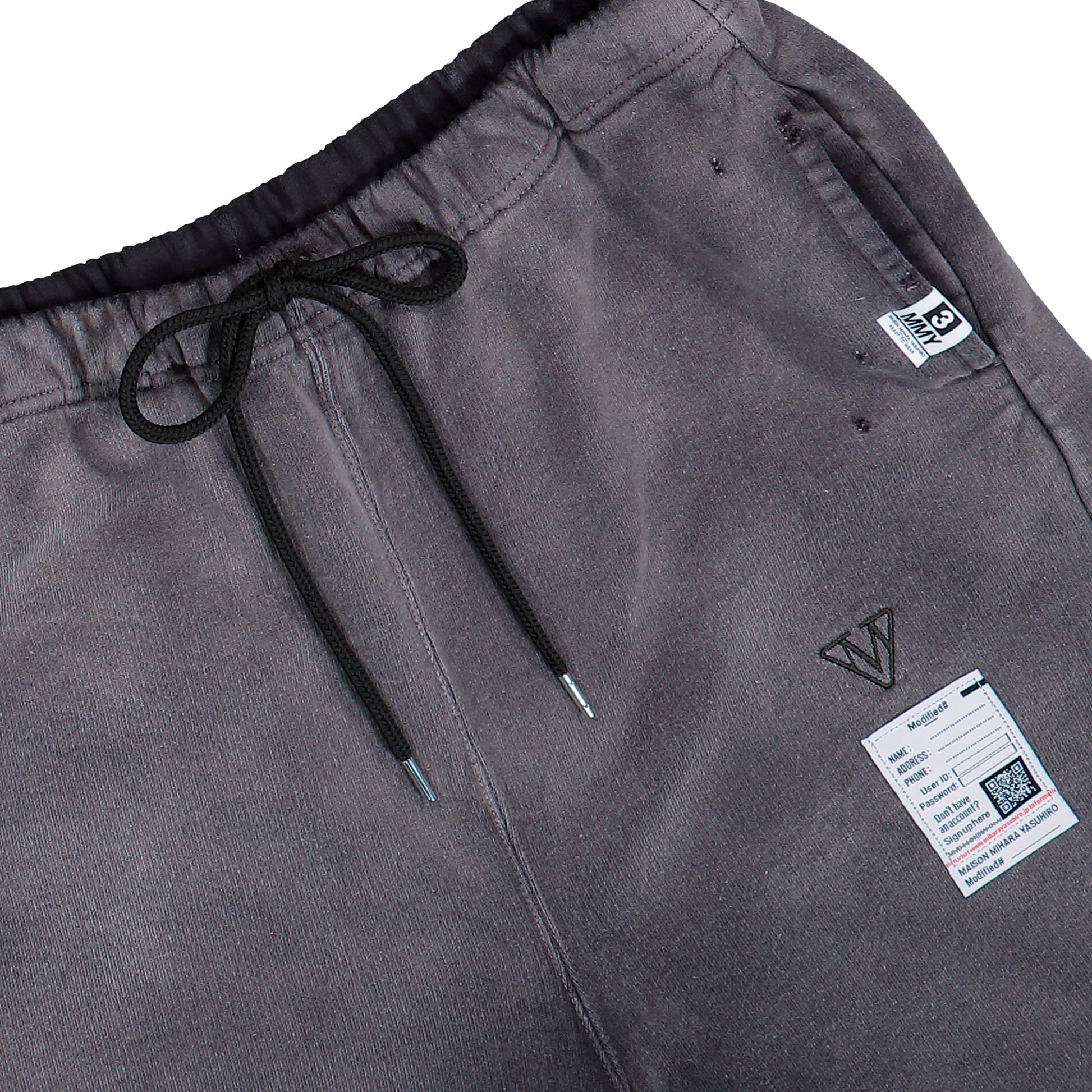 Maison Mihara Yasuhiro Sun Faded Shorts Black Short J16SP724 Detail View 4 | GATE
