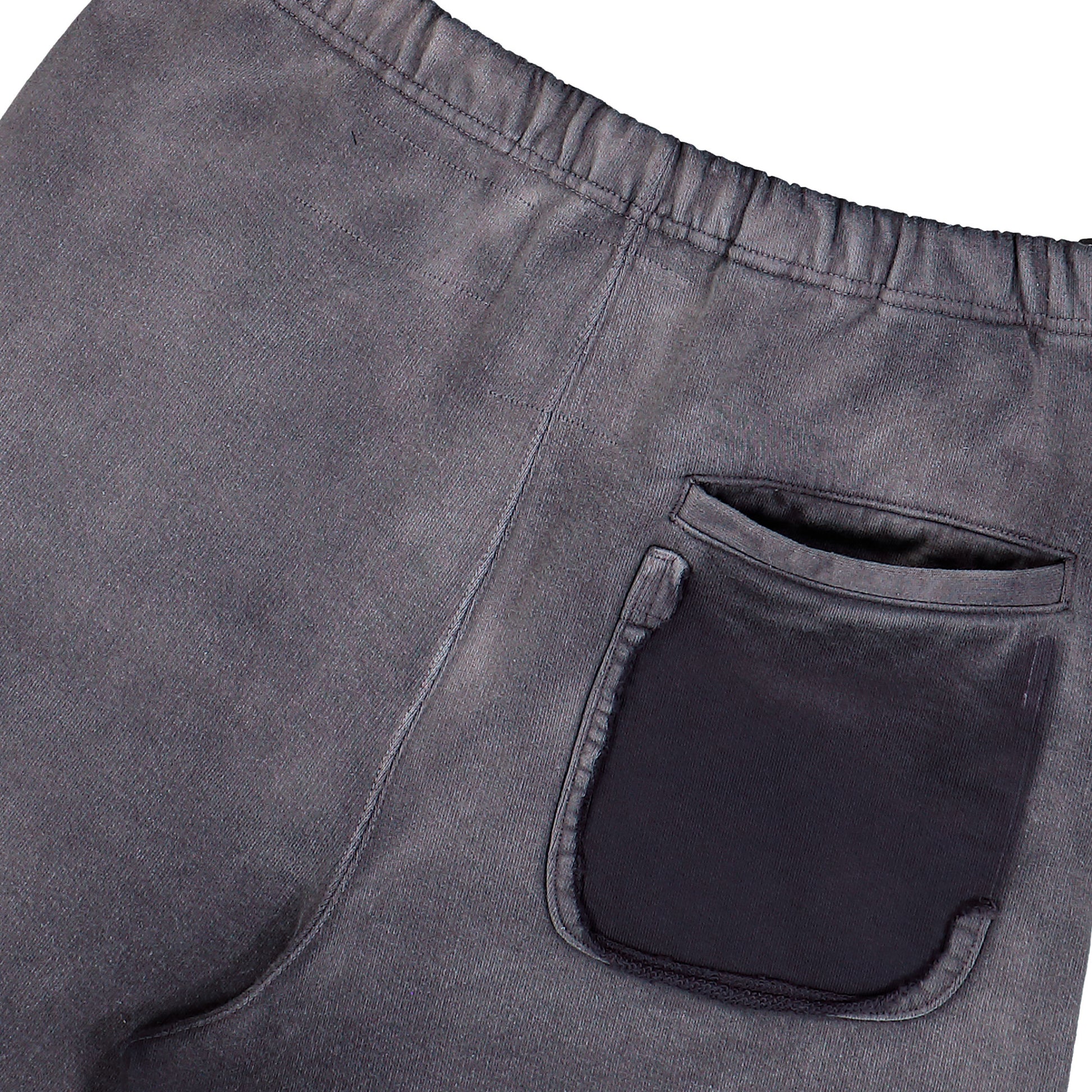 Maison Mihara Yasuhiro Sun Faded Shorts Black Short J16SP724 Detail View 5 | GATE
