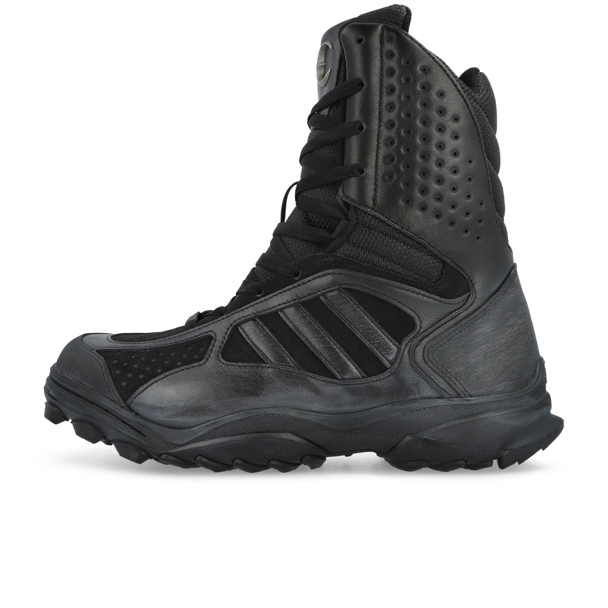 Thug Club x adidas GSG9 Boot TC Core Black / Core Black / Cream White Boots JP6032 Detail View 1 | GATE