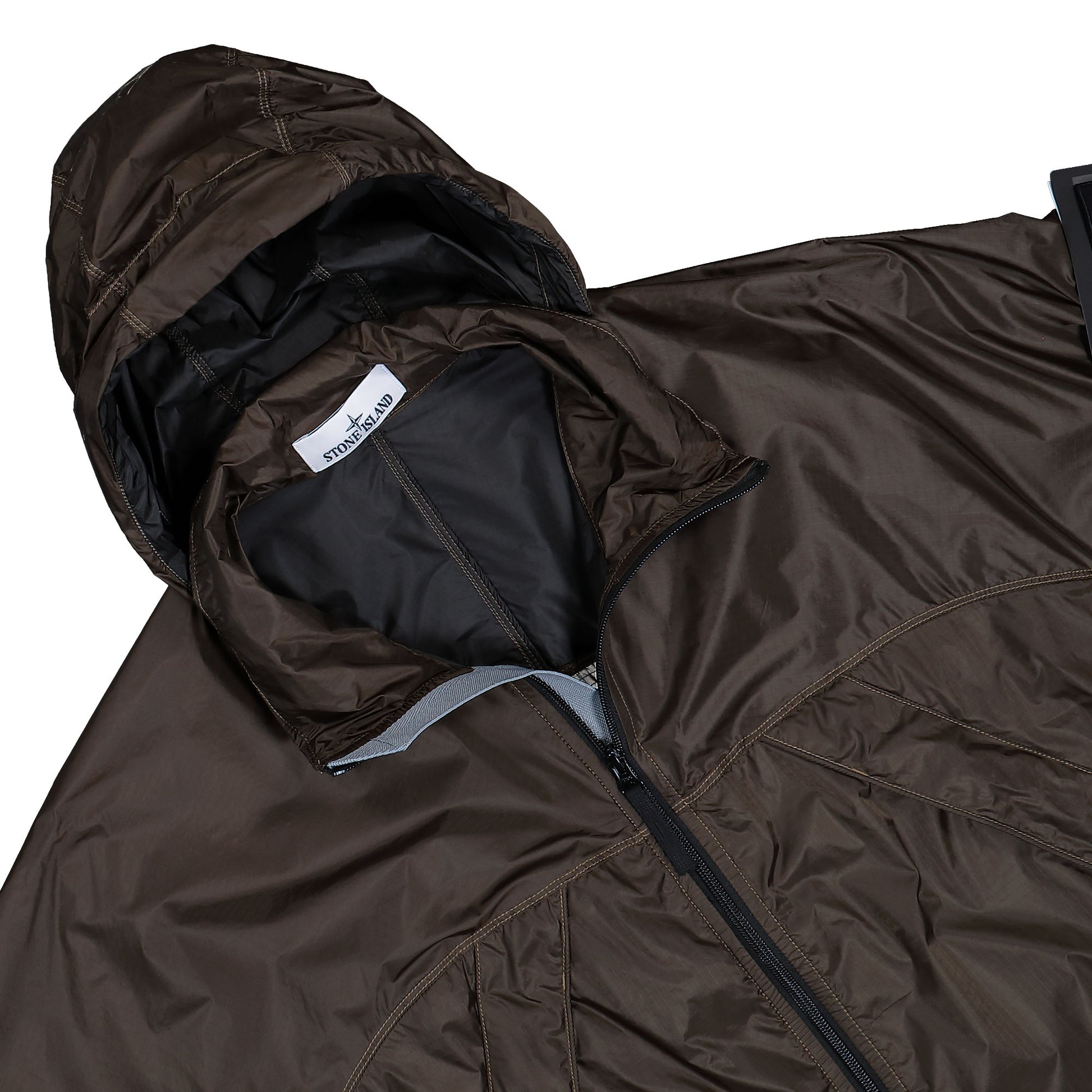 Stone Island Light Jacket With Anti-Drop And Concealed Hood Military Green Jacket K2S15Q100007-S0163-V0054 Detail View 3 | GATE