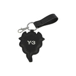 Y-3 Chito Leather Key Black Keychain KW9665 Detail View 2 | GATE
