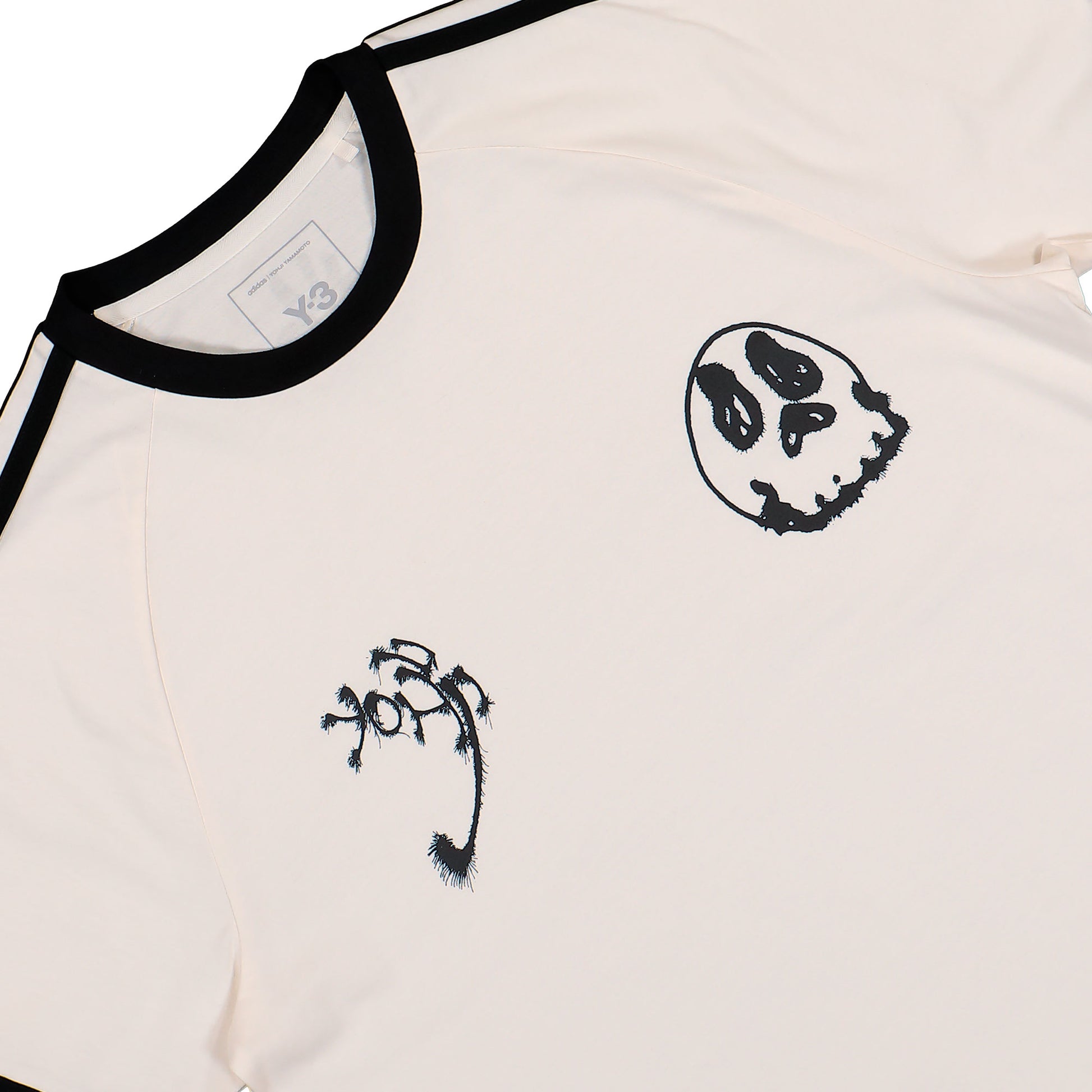 Y-3 Chito Graphic Cali Tee Chalk White T-Shirts KX3813 Detail View 3 | GATE