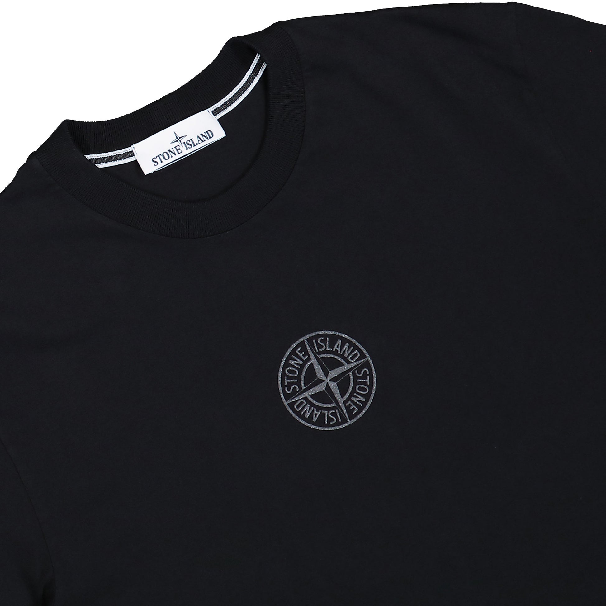 Stone Island Organic Cotton T-Shirt Black T-Shirts L1S152100001-S0E14 V0029 Detail View 3 | GATE
