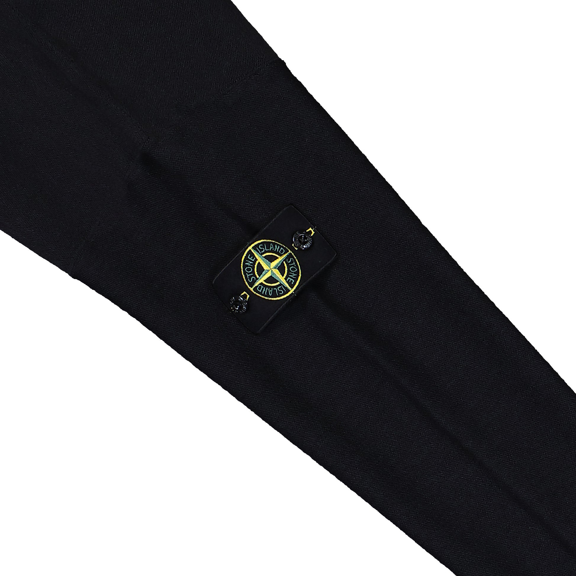 Stone Island Relaxed Fit Quarter Zip Knit LS Polo Black Sweatshirts L1S155100049-S01B0 V0029 Detail View 4 | GATE
