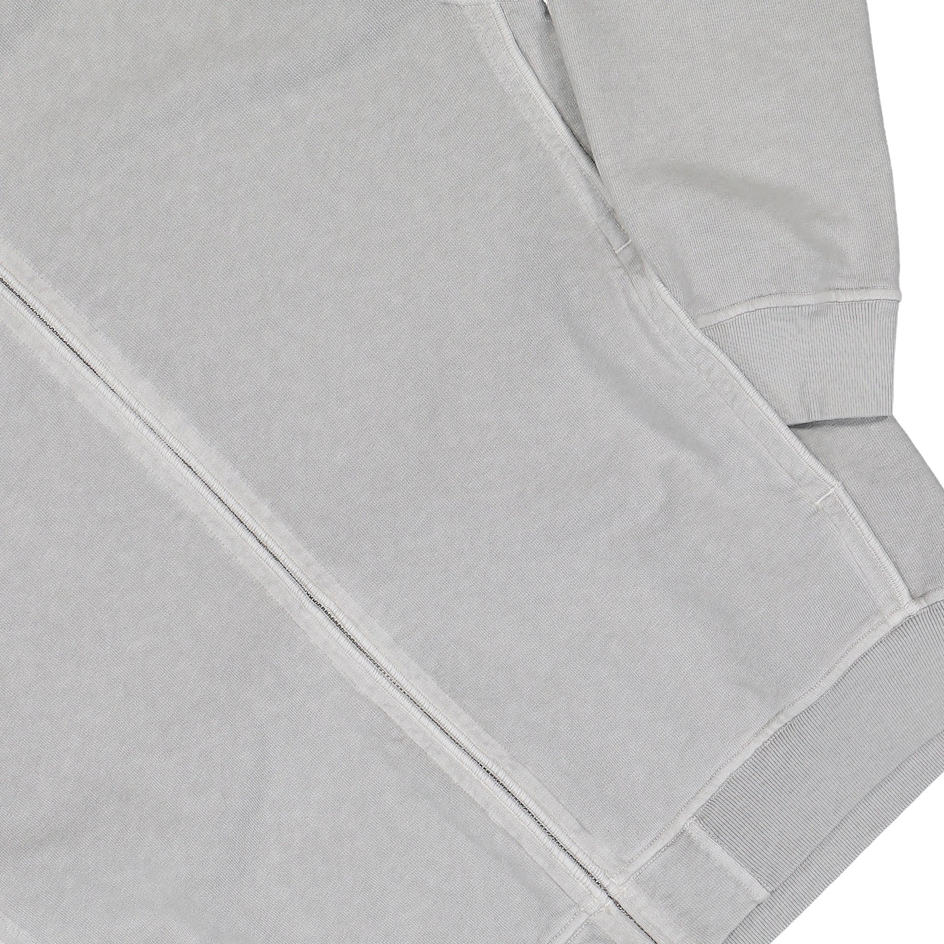 Stone Island Malfile Fleece Old Effect Zip Up Hoodie Sweater Pearl Grey Tracksuit Tops L1S156100032-S0060 V0161 Detail View 4 | GATE
