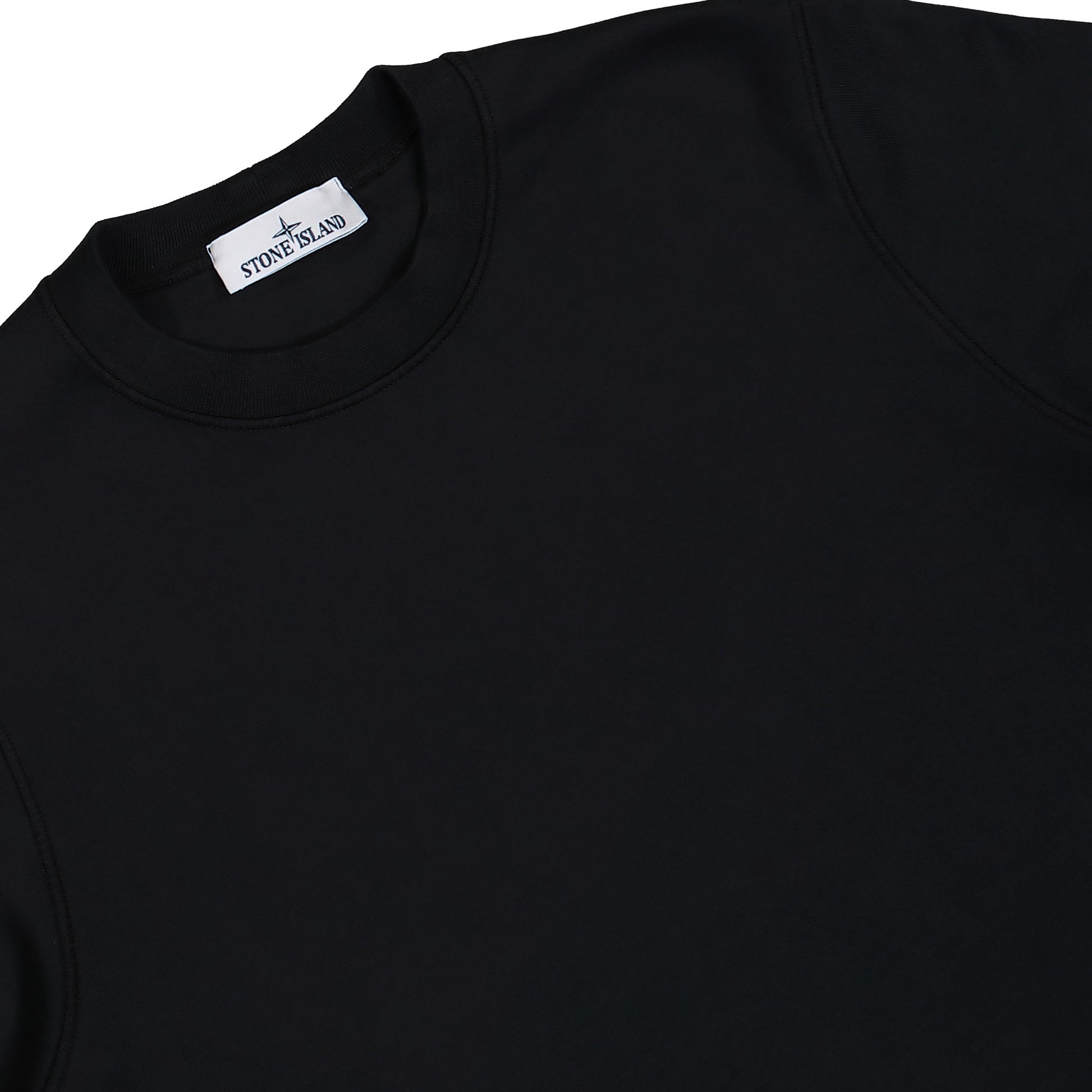 Stone Island Organic Cotton Fleece Sweatshirt Black Sweatshirts L1S156100060-S0051 V0029 Detail View 3 | GATE
