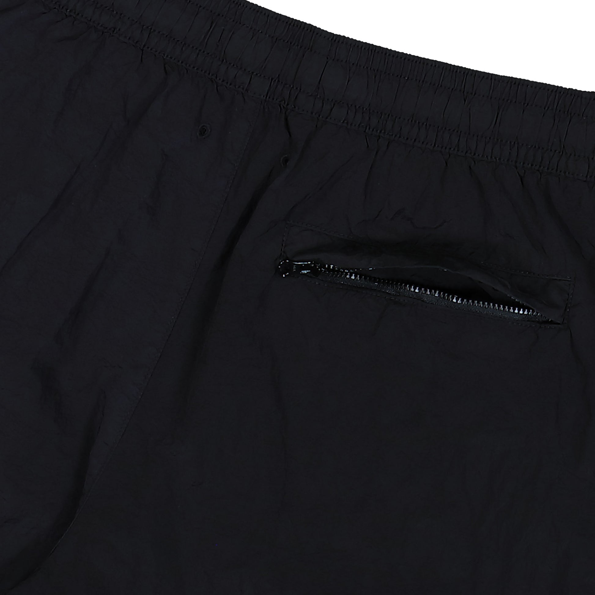 Stone Island Nylon Metal In Econyl Shorts Black  Shorts L1S15B100004-S0043 V0029 Detail View 5 | GATE
