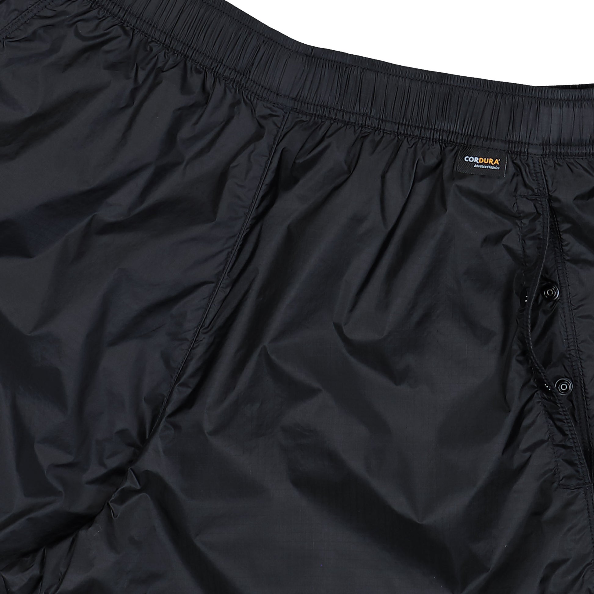 Stone Island Light Ripstop Cordura Advance Fabrics Shorts Navy Blue Shorts L1S15L100006-S0163 V0020 Detail View 5 | GATE
