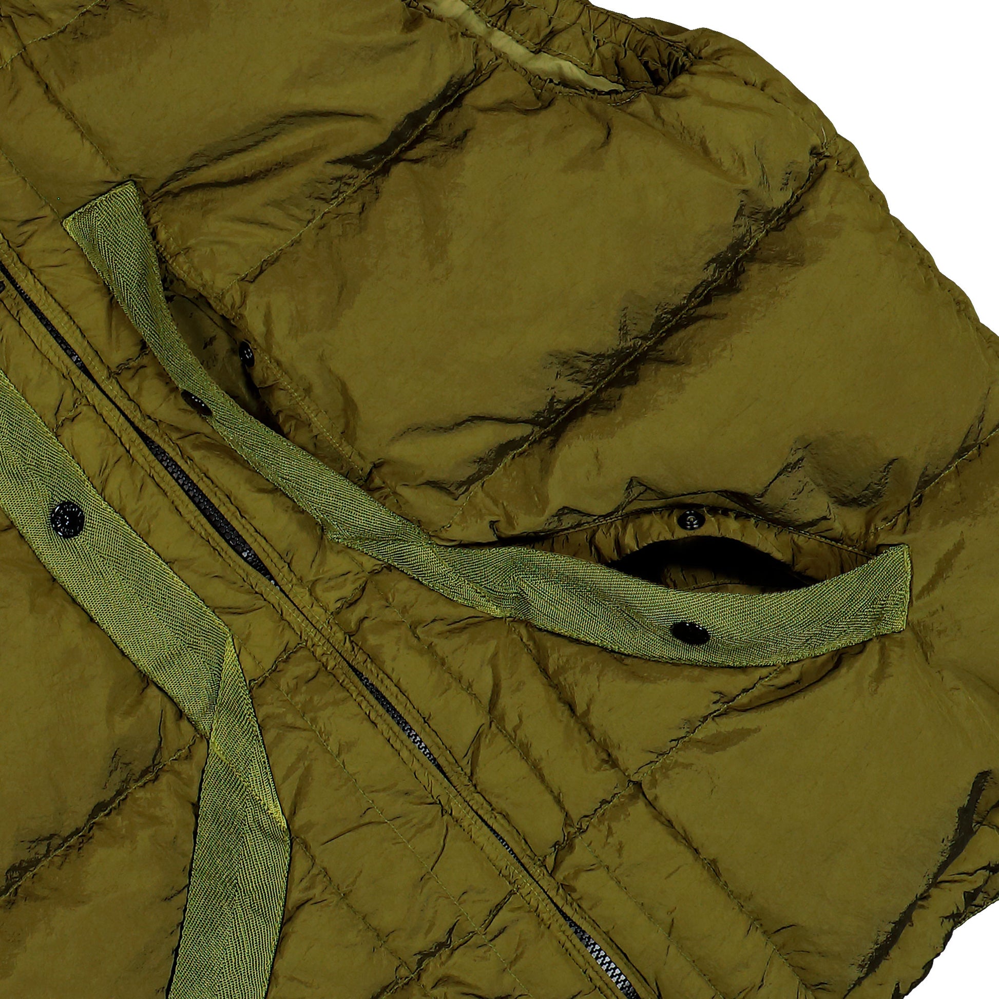Stone Island Nylon Metal Vest W Anti Drop Finish Cactus Vests L2S15G100008-S0019 V005R Detail View 4 | GATE