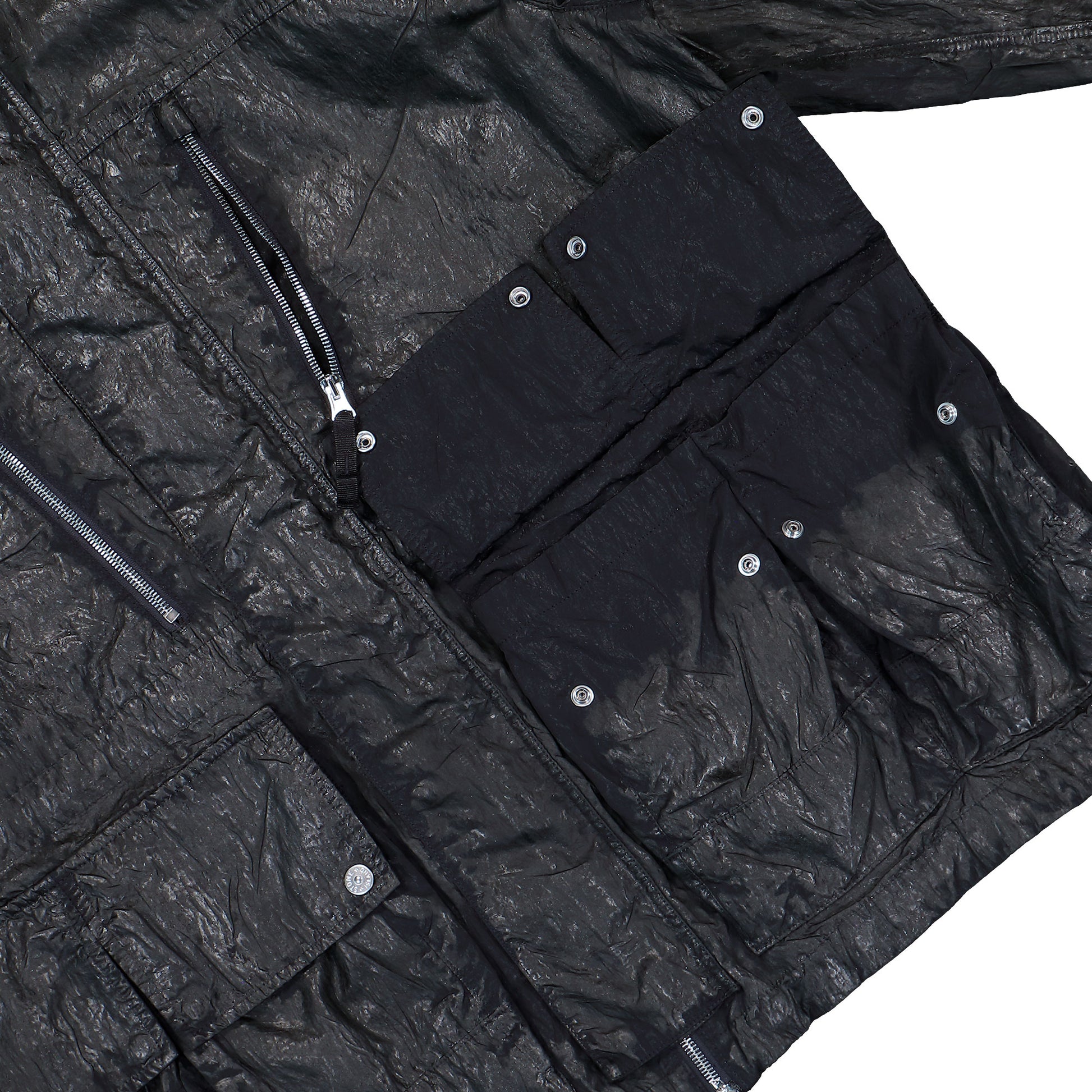 Stone Island Slick Nylon Tela-TC Hooded Jacket With Multiple Pockets Black Jackets L2S15Q100027-S0459 V0029 Detail View 4 | GATE