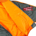 Alpha Industries x VETEMENTS Bomber With Attached Hood Green Jackets ME76BJ002E Detail View 6 | GATE
