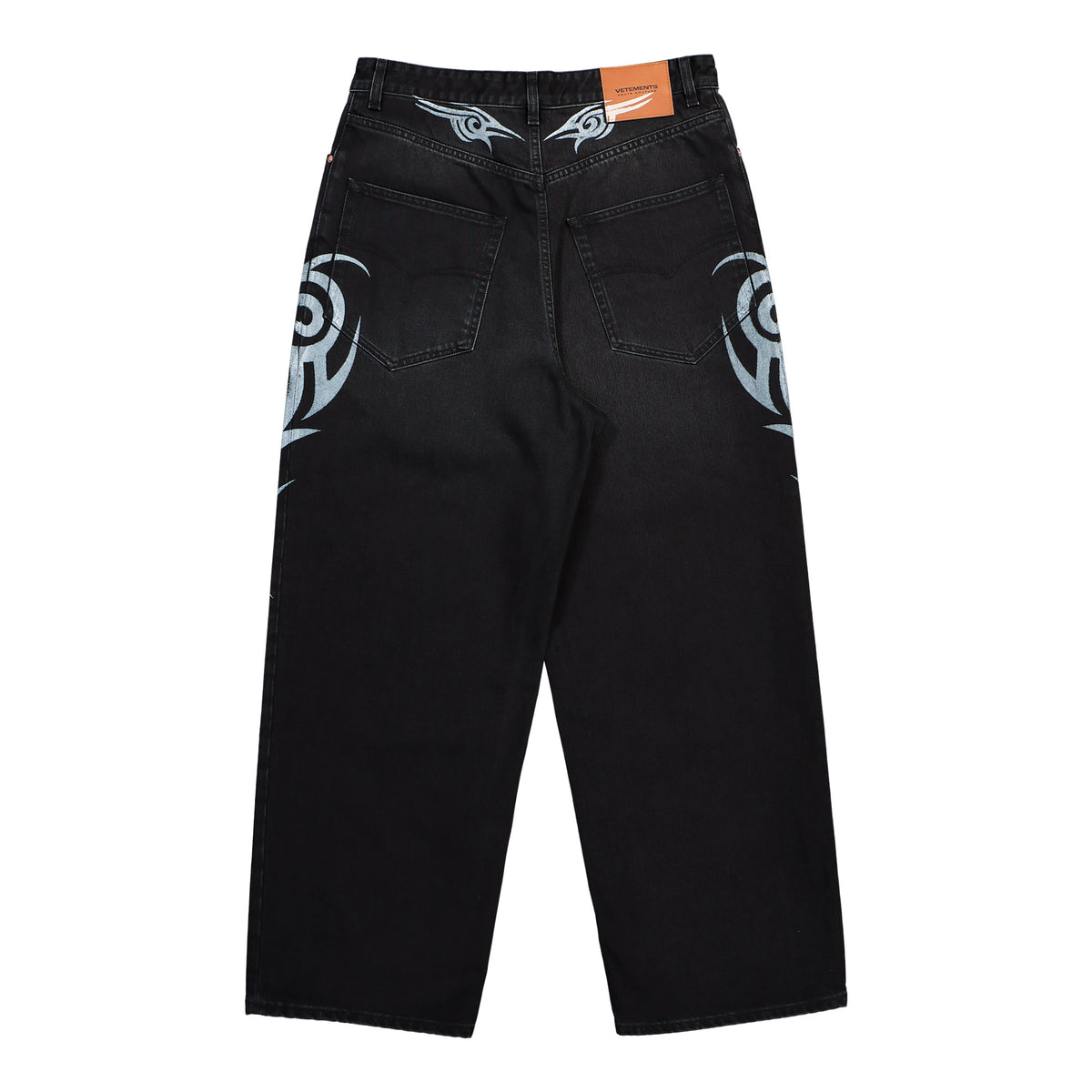 VETEMENTS Graffiti Tribal Baggy Jeans Vintage Black Denim MH27DJ090B Detail View 1 | GATE