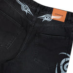 VETEMENTS Graffiti Tribal Baggy Jeans Vintage Black Denim MH27DJ090B Detail View 5 | GATE