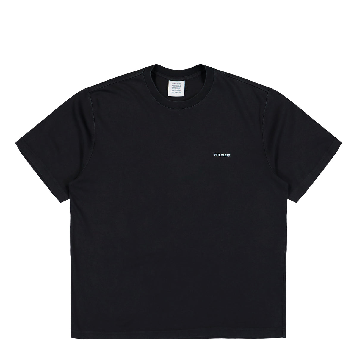 VETEMENTS Classic Logo Regular T-Shirt Washed Black T-Shirts MH27TR161B Detail View 1 | GATE