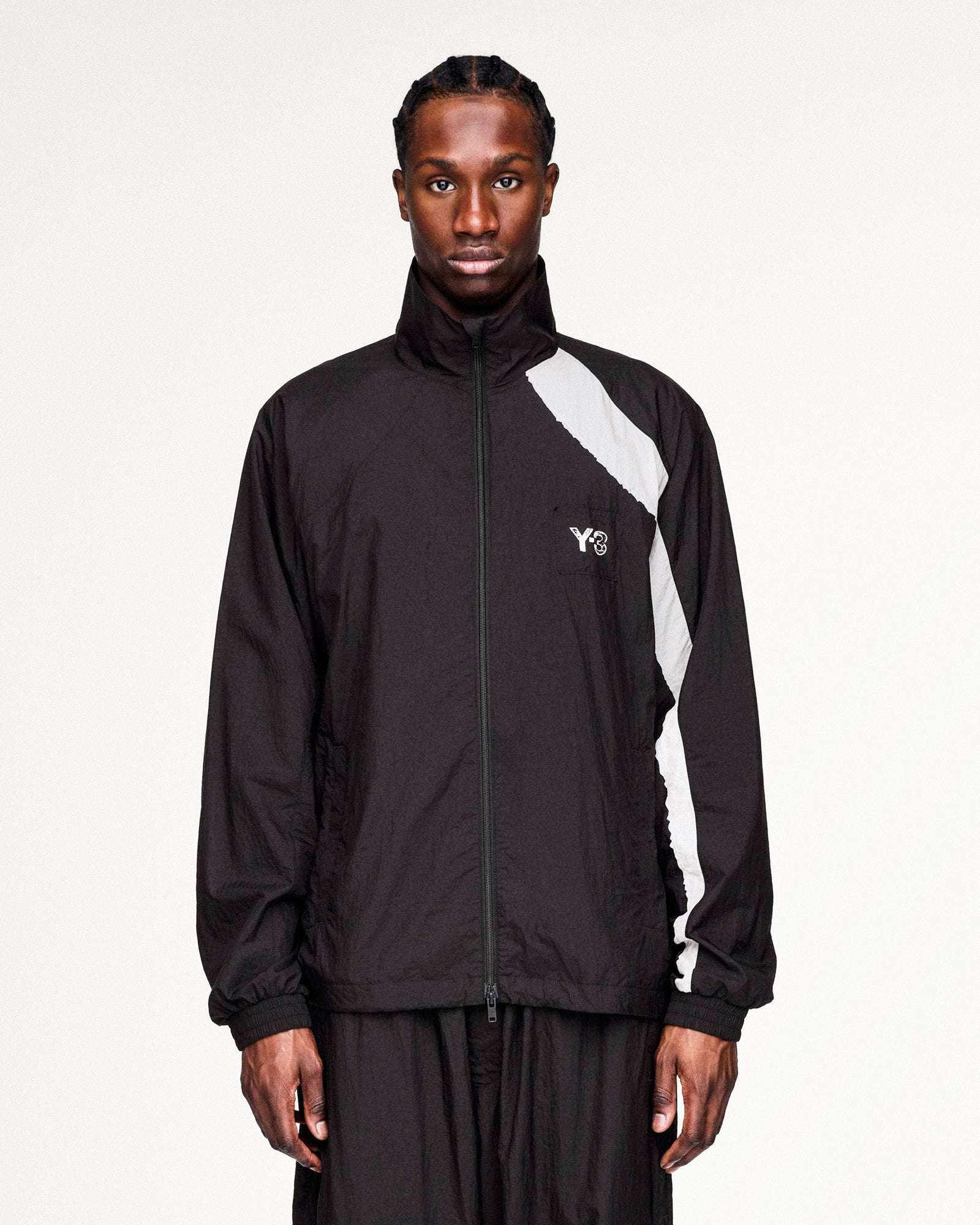 Y-3 M RE 3S Nylon Jacket Black Tracksuit Tops KF6027 On Model Front View | GATE
