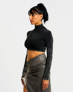 GATE Crop Top Wmn Black Detail view 3 | Gate