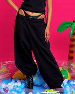 VETEMENTS Baggy Sweatpants Black Detail view 2 | Gate