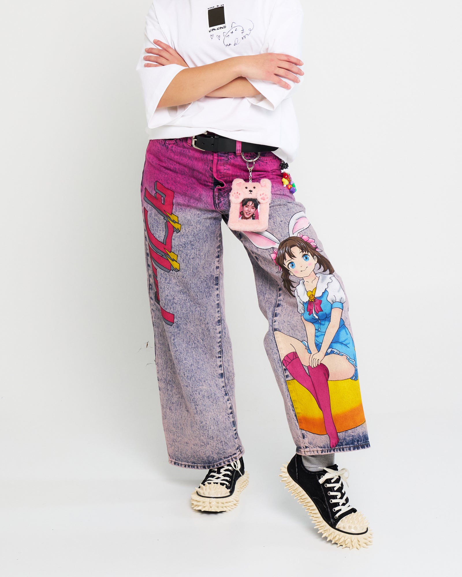 Doublet Anime Hand-Painting Denim Pants Pink Detail view 2 | Gate