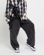 Maison Mihara Yasuhiro Cotton Satin Cargo Trousers Black Detail view 2 | Gate