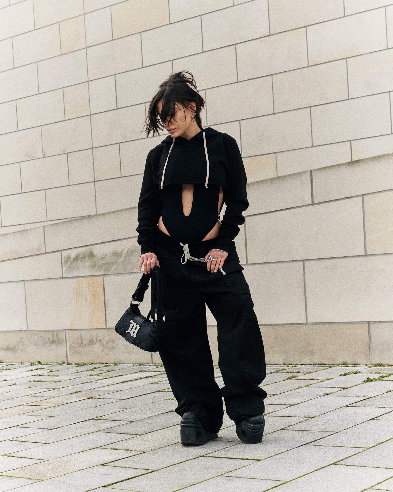 Rick Owens Creatch Wide Cargo Drawstring  Black Pants DU02E7394 TW 09 On Model Front View | GATE
