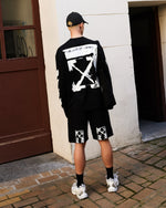 Off-White Ink Arrow 90s Skate L/S Tee Black Longsleeves OMAB09CF25JER0031001 Style Inspiration | GATE
