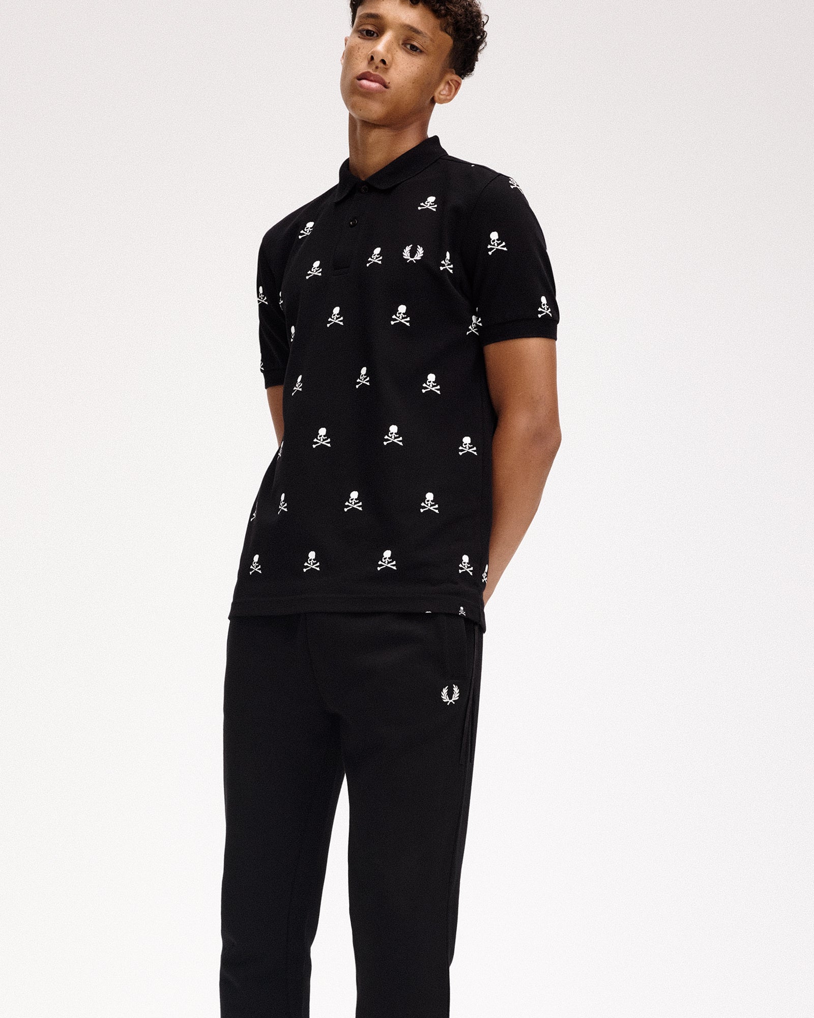 Fred Perry Skull Polo Shirt Black Detail view 2 | Gate