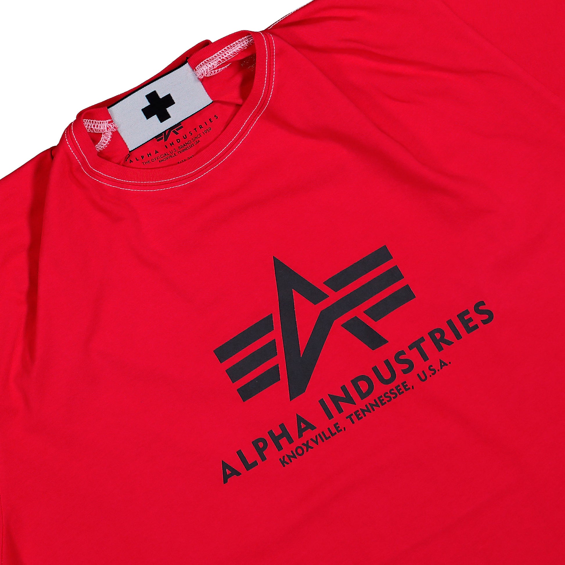 Prototypes Box Pleat Tee Red / Black T-Shirts PT08JE02USRE  Detail View 4 | GATE
