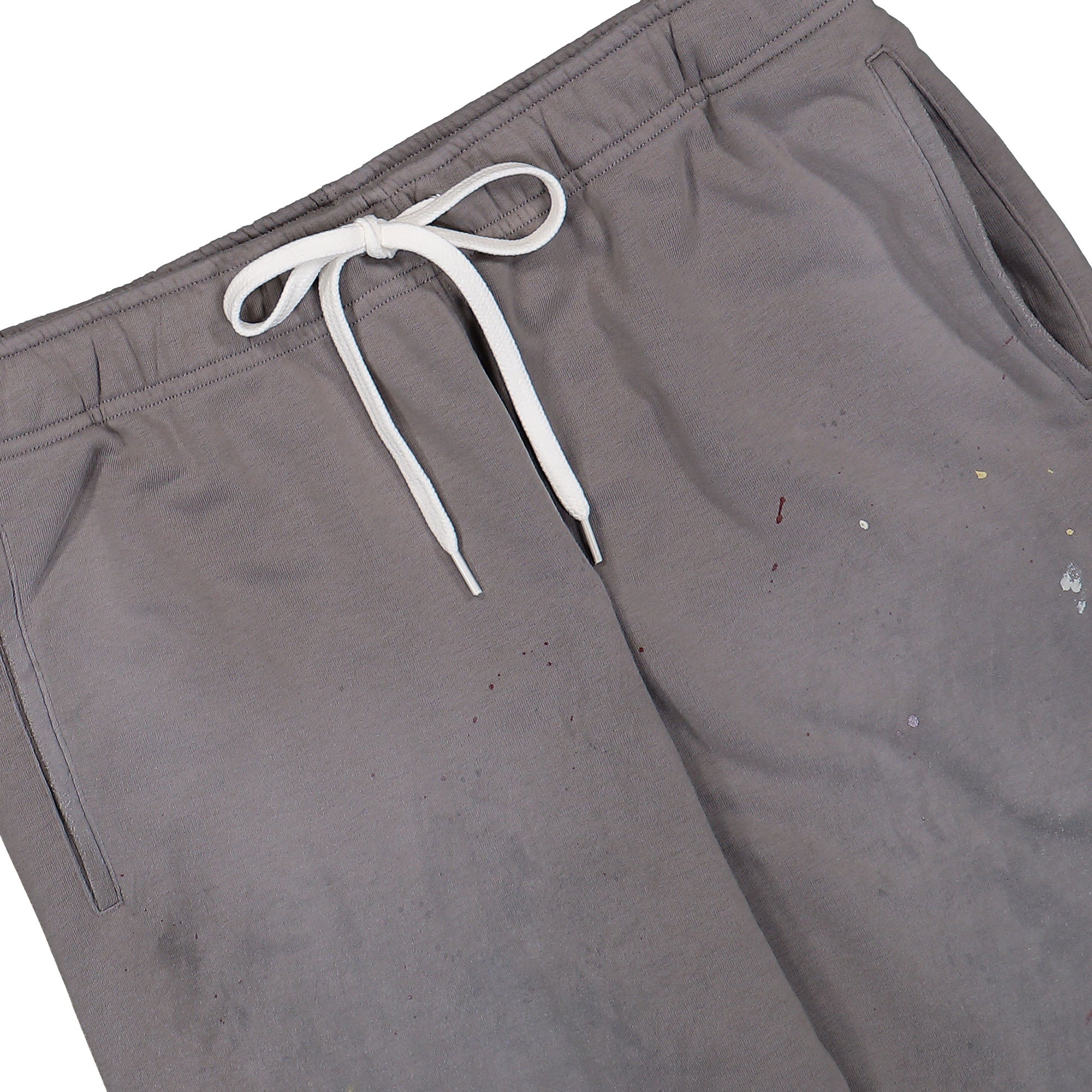 MM6 Maison Margiela Sweat Pants Taupe Sweat & Track Pants SH2KA0029 M25013 803 Detail View 4 | GATE